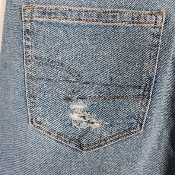 American Eagle Mom Jeans Women's Size 4 Distressed High-Rise Stretch Light Wash - Picture 10 of 16